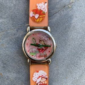 Strawberry Shortcake watch  early 2000’s